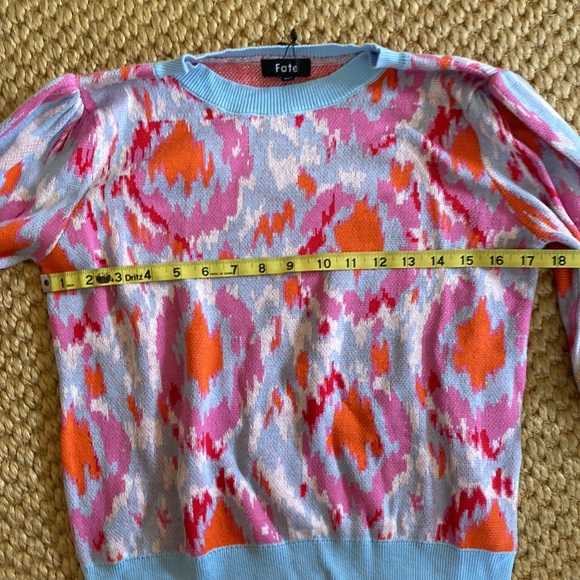 Fate Ikat Puff Sleeve Sweater - medium - Picture 4 of 6